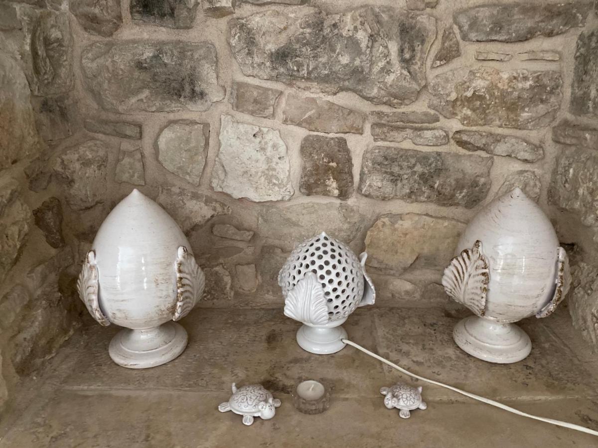 Palazzo Morola XIV Century Lejlighed Giovinazzo Eksteriør billede